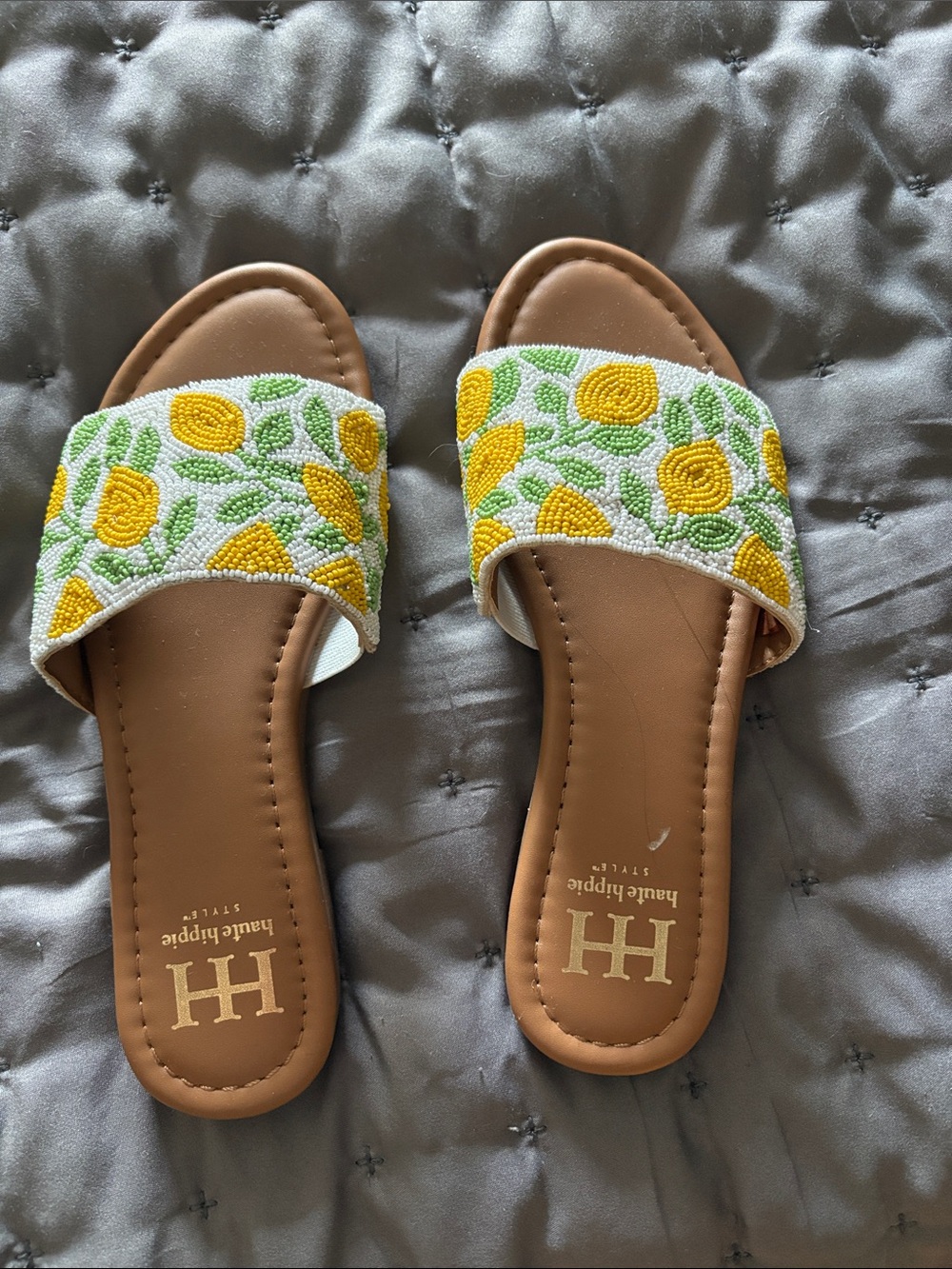 Lemon beaded slide sandals 6.6
